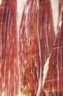 Нарезанная испанская ветчина — стоковое фото