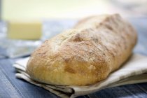 Домашнє сільський хліб — стокове фото