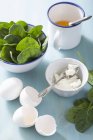Ingredients for spinach omelette — Stock Photo
