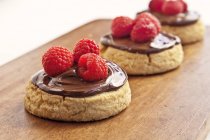 Biscoitos de biscoito com chocolate — Fotografia de Stock