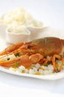 Cray fish with vegetables and rice — Stock Photo