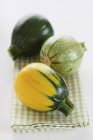 Mini-runde Zucchini — Stockfoto
