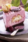 Raspberry tart filled with profiterole — Stock Photo