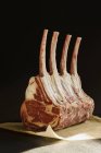 Rack cru de costelas de carne — Fotografia de Stock