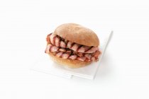 Burger with grilled bacon — Stock Photo