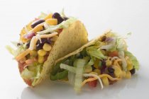 Two tacos with sweetcorn — Stock Photo