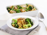 Chicken with broccoli — Stock Photo