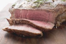 Steak de surlonge tranché — Photo de stock