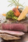 Sirloin steak with vegetables — Stock Photo