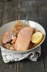Filet de saumon cuit au four — Photo de stock