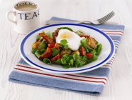 Closeup view of an English breakfast with tea — Stock Photo