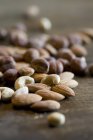 Mixed raw nuts — Stock Photo