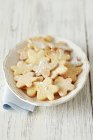 Flower-shaped biscuits — Stock Photo