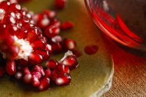 Fresh Pomegranate Seeds — Stock Photo