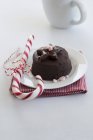 Torte al cioccolato con una canna da zucchero — Foto stock