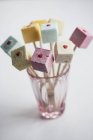 Marshmallow skewers with hearts — Stock Photo