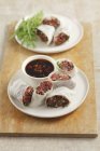 Rice paper rolls with beef — Stock Photo