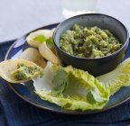 Salsas de cacahuete con cilantro - foto de stock
