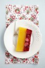 Berry jelly with cream — Stock Photo