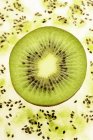 Reife Kiwi-Früchte — Stockfoto