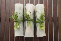 Drei Reispapierrollen — Stockfoto