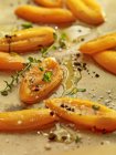Gebackene Paprika in Sauce, voller Rahmen — Stockfoto