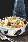 Meeresfrüchte-Eintopf mit Muscheln — Stockfoto