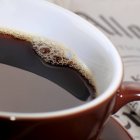 Copa de café espresso caliente - foto de stock