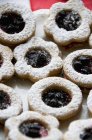 Christmas biscuits with jam — Stock Photo