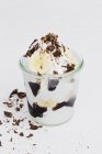 Frozen yogurt with banana — Stock Photo