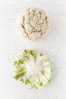 Coliflor blanca fresca - foto de stock