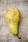 Fresh ripe pear — Stock Photo