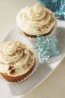 Cupcakes für Weihnachten dekoriert — Stockfoto