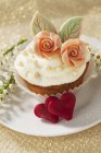 Cupcake décoré pour la fête de mariage — Photo de stock