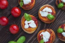 Pizzette mini-pizzas — Photo de stock