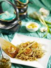 Fried scallops on wheat noodles — Stock Photo