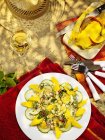 Insalata di mango e cetriolo — Foto stock