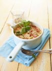 Tomaten Risotto Reis mit Pinienkernen — Stockfoto