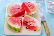 Fatias de melancia fresca — Fotografia de Stock