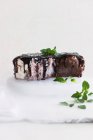 Minze-Schokolade-Eis-Kuchen — Stockfoto