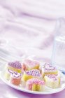 Heart-shaped angel cakes — Stock Photo