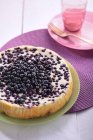 Cheesecake with berries and white chocolate — Stock Photo