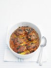 Мини-суфле и томатный соус в выпечке — стоковое фото