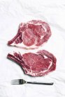 Deux steaks côtelés — Photo de stock