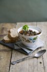Stufato di lenticchie con pancetta — Foto stock