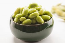Bowl of fresh soya beans — Stock Photo