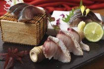 Sashimi con coda gialla grigliata — Foto stock