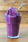 Blueberry and lavender smoothie — Stock Photo