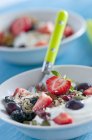 Muesli with yoghurt and berries — Stock Photo