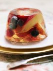 Prosecco jelly with peaches — Stock Photo